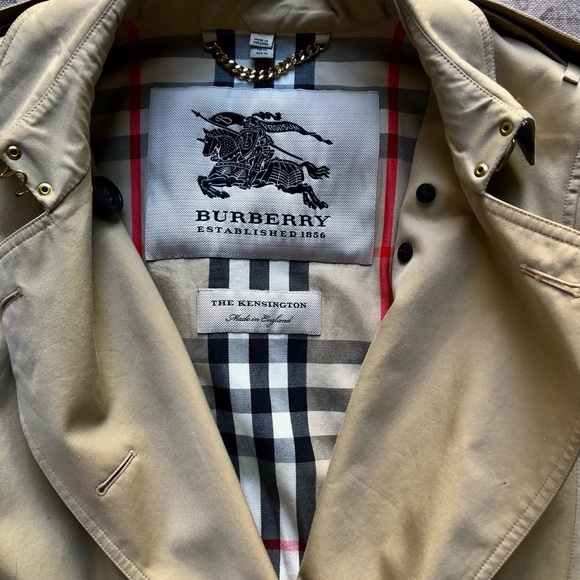 Burberry Kensington long trenchcoat - Picture 10 of 10